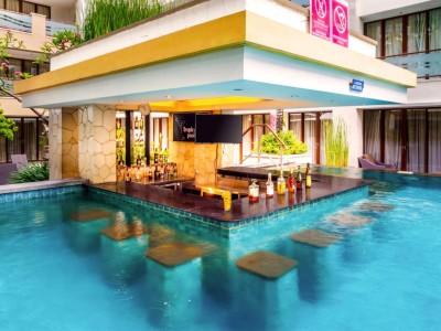 Aston Kuta And 4*